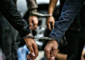 دستگیری دو برادر با ۱۵ فقره سابقه جرم در بافق