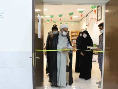 افتتاح نمایشگاه کتاب کتابخانه محمد مفیدی بافق با حضور امام جمعه شهرستان