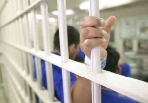 ۲میلیارد تومان هزینه آزادی زندانیان جرایم غیرعمد در بافق/در زمینه آزادسازی زندانیان، بافق کمترین آمار را در سطح استان دارد